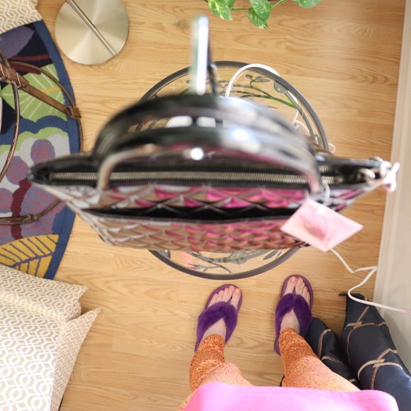 Chanel Black Patent  Quilted Leather Medallion Purse - Picture 4 of 16